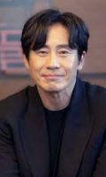 Shin Ha-kyun