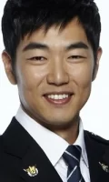 Jong-Hyuk Lee